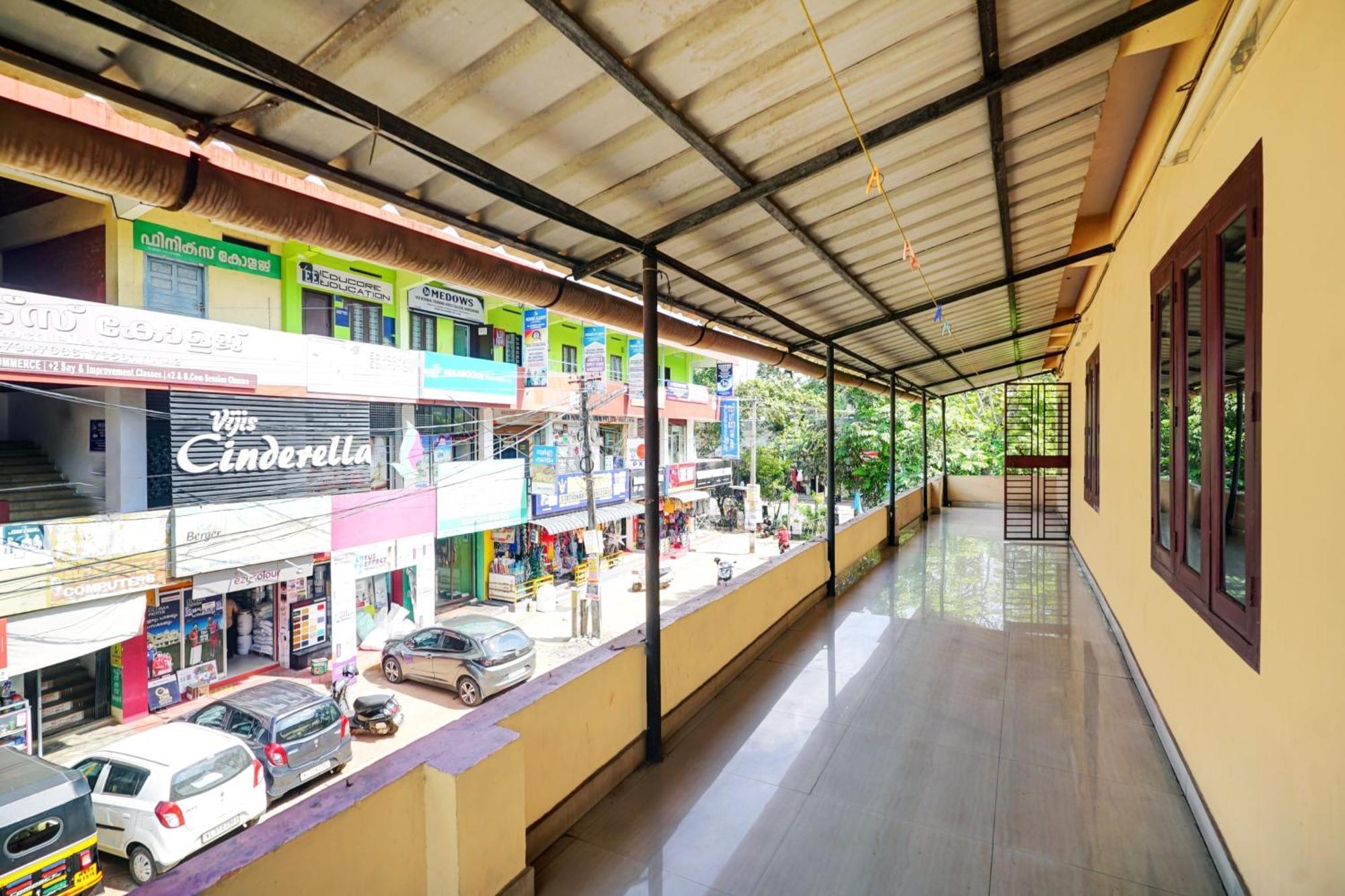 Hotel O Lekshmi Rooms & Villas Mavelikara Eksteriør bilde